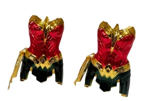 2 Hallmark Premium MUJER MARAVILLA WW84 Disfraz de Metal Árbol de Navidad Adornos - Imagen 1 de 5