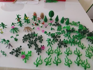 lego plants bundle, trees, leaves, flowers, seaweed,cactus, apple ,banana, snake - Picture 1 of 6