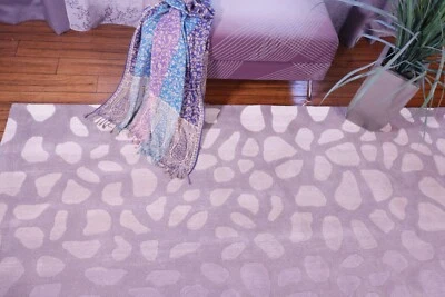 Luxury Amazing Momeni Rug - Image 1 of 4