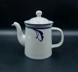 Cafetera Tetera Dansk Flora Bayberry Azul Blanco Sin Reserva/Japón Porcelana - Imagen 1 de 9