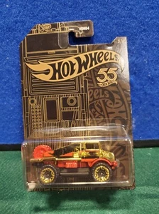 2023 Hot Wheels ~ 55th Anniversary ~ Pearl & Chrome ~ Mercedes-Benz Unimog Chase - Picture 1 of 4