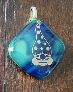 Hand Blown Glass Gnome Pendant Beautiful - Picture 1 of 1
