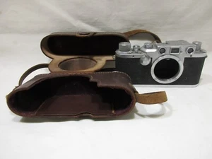 LEICA DRP Ernst Leitz Wetzlar Red Dial Film Camera No. 462433 & Leather Case - Picture 1 of 23