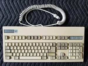 Teclado mejorado DataDesk International Turbo-101 de colección PC/AT 101E - SIN PROBAR - Imagen 1 de 11