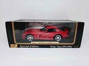 Maisto 1996 Red  Dodge Viper GTS 1:18 Scale Car Replica Special Edition 