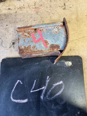 55 NASH STATESMAN STATES MAN 1955 CENICERO INTERIOR CENICERO PROYECTO TREY #4 56 7 Foto 1 de 4