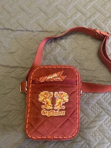 Bolso Bandolera Convertible Vera Bradley Harry Potter Gryffindor Nuevo con Etiquetas - Imagen 1 de 3
