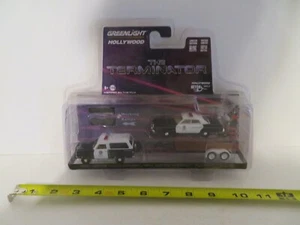 Greenlight Hollywood The Terminator 1977 Dodge Ramcharger 1977 Monaco 2018 NIP - Picture 1 of 5