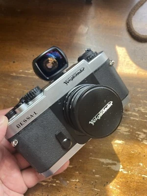 Voigtlander Bessa L хромированный с объективом 15 мм F4.5 и видоискателем - Изображение 1 из 4