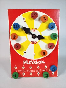 Vintage 1960’s or 70’s Playskool Wooden Play Clock "Learn to Count & Tell Time" - Bild 1 von 2