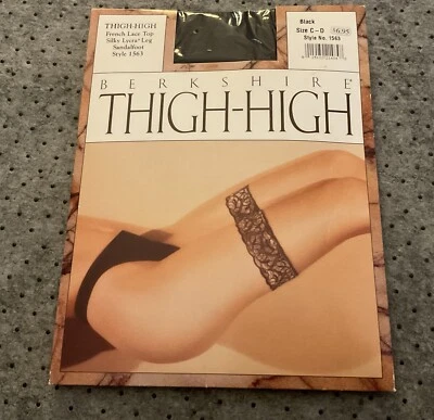 Medias Berkshire French Lace Top Hasta el Muslo 1563 Pie Sandlefoot Talla C-D Negras De Colección Foto 1 de 4