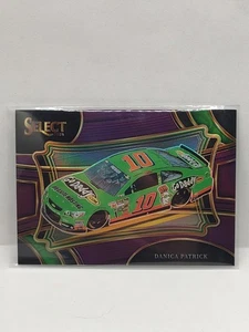 2024 Select Danica Patrick Pit Road Viola Prizm /75 Giostre Racing NASCAR - Foto 1 di 2