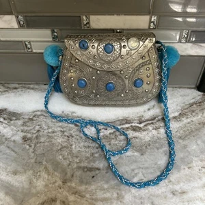 Mala Clutch Micro Faux Stone Turquoise Metal Scroll Crossbody/Shoulder Bag - Picture 1 of 12
