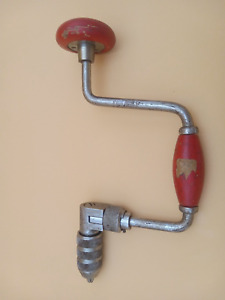 GREAT NECK REVERSIBLE RATCHET HAND DRILL / BRACE DRILL....see description....CR1