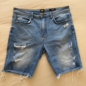 Lee Jeans Mens Denim Shorts Blue Size 34 Z-Roadie Stretch Cotton Zip Fly Ripped - Picture 1 of 15