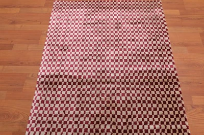 3 x 5 Hand Tufted Bamboo Silk Oriental Area Rug Cranberry, Beige - Image 1 of 4
