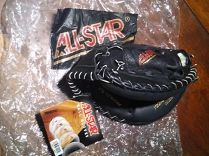 All Star Catchers Mitt CM1010 Youth 31.5 Fits Right Hand For Left Hand Thrower  - Picture 1 of 14
