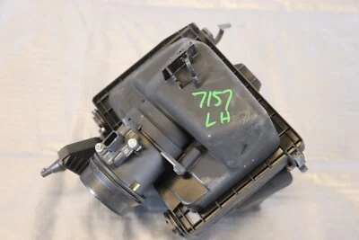 Infiniti Q60 2017 cupé rojo deportivo 400 OEM sistema de admisión de aire LH *pestaña rota #7157 Foto 1 de 4