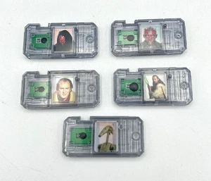 SET BESTEHEND AUS 5 Star Wars Comm Tech Chips Darth Maul 32 & 43, Qui-Gon Jinn, 00M-9, Ric - Bild 1 von 2