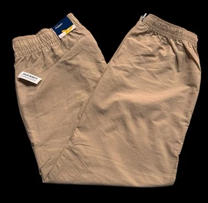 Pantalones de chándal ligeros beige de secado rápido de carga de tiro alto Old Navy grandes nuevos con etiquetas - Imagen 1 de 9