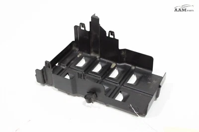 Nissan Versa 2020-2023 Evaporador de Combustible Evaporador Bote Protector Cubierta Escudo OEM Foto 1 de 4