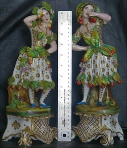 ARTÍCULO #93 (2) Estatuillas antiguas grandes de porcelana francesa del siglo XIX de Jacob Petit FIRMADAS JP - Imagen 1 de 24