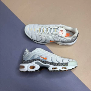 Nike Air Max Plus TN Herrenschuhe weiß UK 6EURO 40 US 7 DA1500 100 - Bild 1 von 7