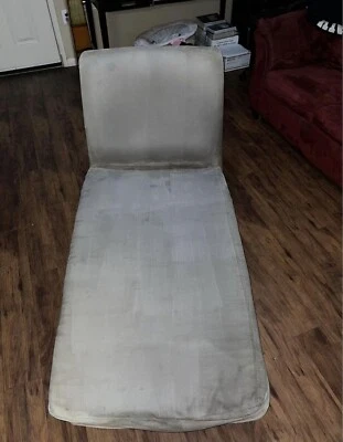 chaise lounge chair interior Foto 1 de 3