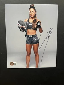 Tabatha Ricci autographed signed sexy! MMA UFC Shark 8x10 photo Beckett BAS coa - Picture 1 of 1