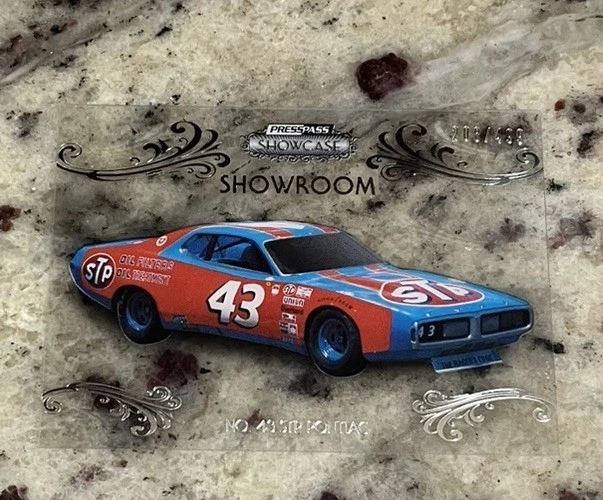 2012 Press Pass Showcase Showroom Silver 208/499 Richard Petty #SR 8/10 HOF - Image 1 of 2