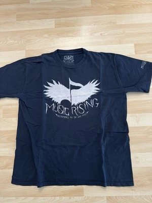 Music Rising Instruments For The Gulf Coast Hombre XL Camiseta Negra Edun Live Foto 1 de 4