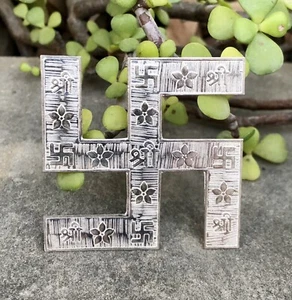2 Pc X 999 Silver 5 cm Hindu Religious Swastik Swastika 6.5 gms Temple Pooja - Picture 1 of 5
