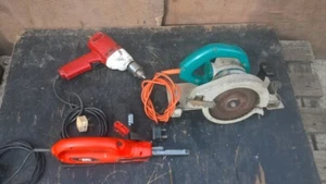THREE x 230 VOLT - POWER TOOLS - SAW / DRILL + BELT SANDER - Picture 1 of 11