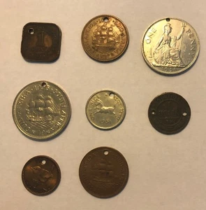 1869-2006 Lot of 14 Holed Coins-South Africa,India,Russia,U.K.,Straits,Canada - Picture 1 of 4