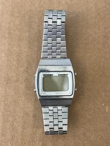 Junk / Repair Seiko Digital Wristwatch A229-5000 Hard Quartz - Imagen 1 de 23