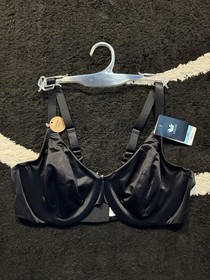 Wacoal Black Satin Bra 38C Full Coverage Comfort Underwire NWT $65 Retail