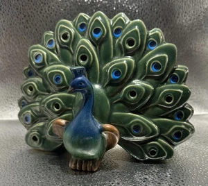 Ceramic Peacock Table TV Lamp Green & Blue w Toggle On/Off Switch - Picture 1 of 21