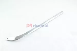 CORNICE DECORATIVA DX PARAURTI POST. ALFA ROMEO 90 - ALFA ROMEO 162007717900 - Imagen 1 de 3