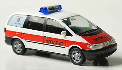 VW Sharan Medico di Pronto Intervento Pompieri Salzgitter 1:87 Herpa 043168 - Immagine 1 di 4
