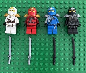 LEGO Ninjago LOTE de 4 - Zane ZX, Cole ZX, Jay ZX, Kai ZX, minifigura ninja - Imagen 1 de 2