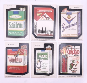 Adesivi vintage marca sigaretta gag umorismo Topps chewing gum confezioni stravaganti 6 pezzi - Foto 1 di 3