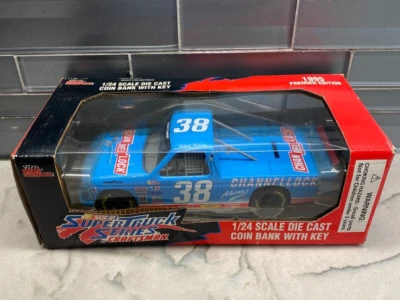 1995 NASCAR 38 Craftsman Series Super Truck Series 1:24 Diecast Bank Con Chiave - Immagine 1 di 3