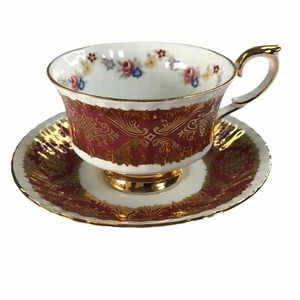 Paragon Tea Cup & Saucer Red Gold Gilt Design Floral Flower Pembroke England - Picture 1 of 8