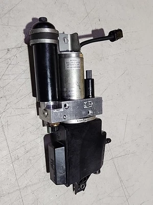 BMW E60 E63 E64 M5 M6 2006-2010 OEM SMG PUMP ACTUATOR ASSEMBLY #NO20 - Image 1 of 4