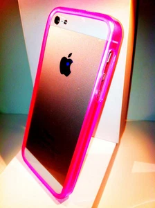 Nuovo Bumper ultra slim per Apple iPhone 5 5s colore rosa Fluo pink TRASPARENTE - Foto 1 di 1