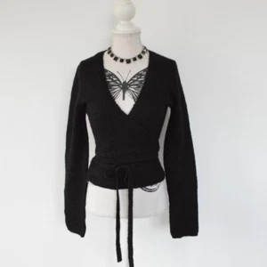 Cárdigan básico Y2k 2000 00s vintage negro envolvente difuso gótico talla M básico - Imagen 1 de 7