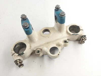 Honda XL 500 R PD02 [1983] - Upper triple clamp white - Image 1 of 3