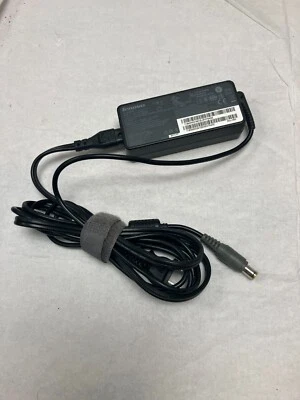 Cargador de computadora portátil Lenovo Thinkpad ADLX65NDT2A adaptador de CA 20V 3.25A Foto 1 de 4