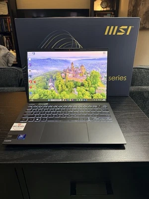 MSI Prestige 13 EVO 13.3 OLED 2.8k - Ultra 7 155H - 32GB - 1TB - PRE13EVO14027 Foto 1 de 4