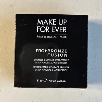 MakeUp ForEver Pro Bronze Fusion Undetectable Compact - #10M (11g/0.38oz) NEW - Image 1 of 4